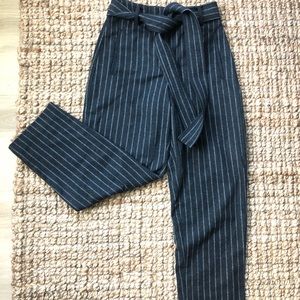 Aritzia Wilfred Pinstripe straight leg pants